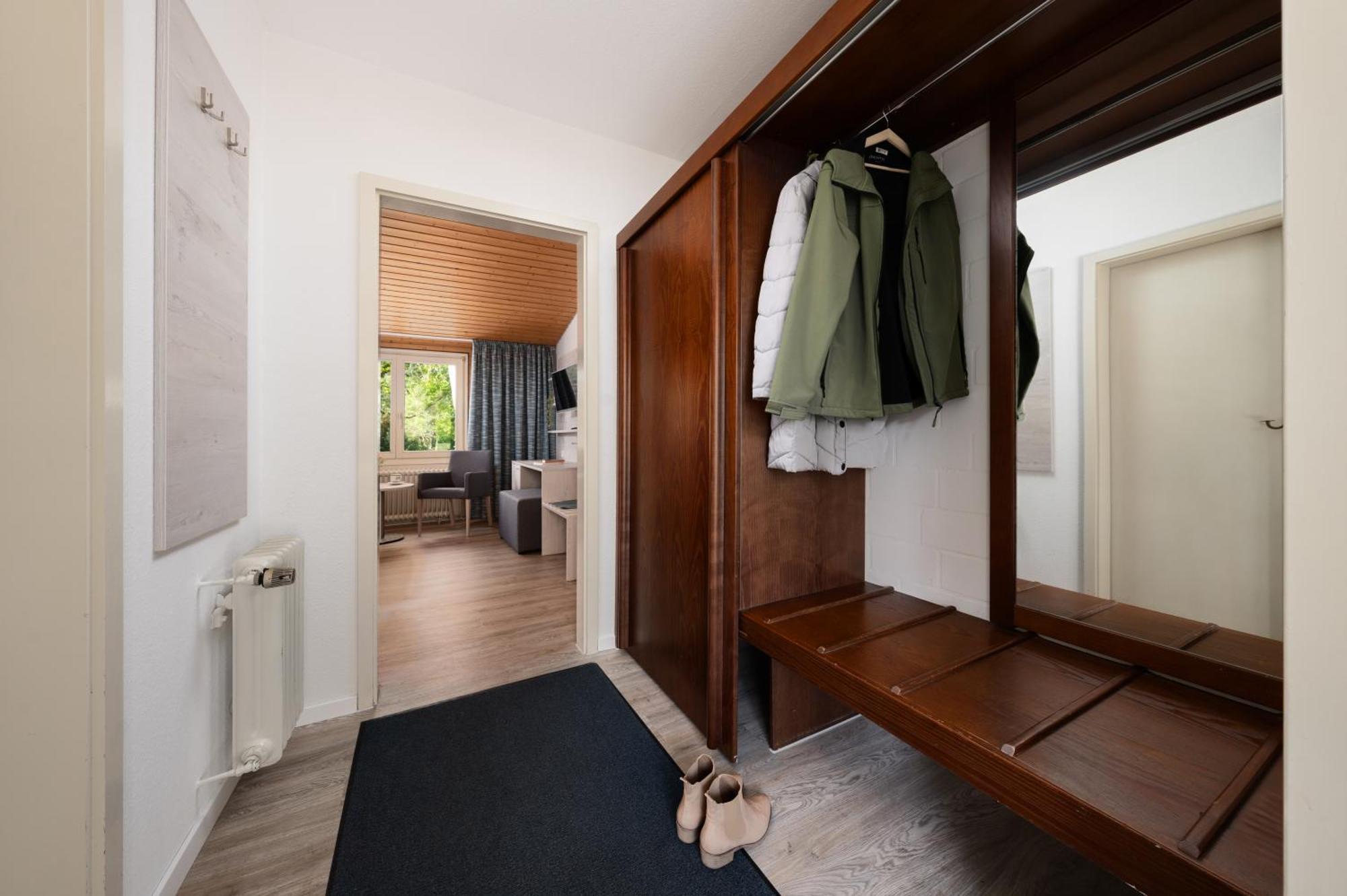 Hotel Zur Rennbahn Drage  Esterno foto